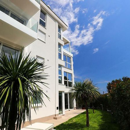 Stylish Apartment 100 M From The Beach Opatija Eksteriør billede