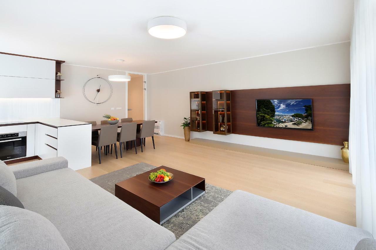 Stylish Apartment 100 M From The Beach Opatija Eksteriør billede